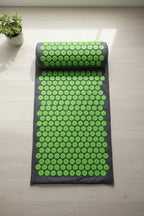 Yoga mat included in the acupuncture massage set